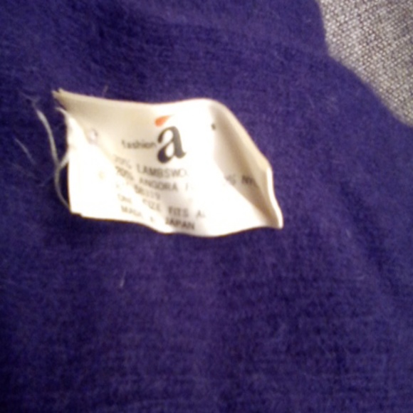 Purple Lambswool/ Angora Fur Blend Scarf - Picture 2 of 4